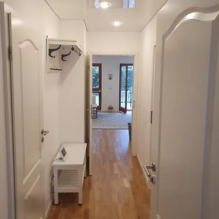 80m2 Garten-duplexwohnung In Altperlach ميونيخ