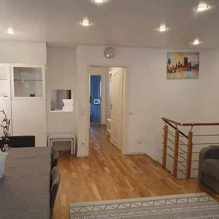 Appartamento 80m2 Garten-duplexwohnung In Altperlach